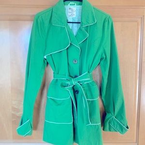 Tulle Sweet Pea Green trench coat